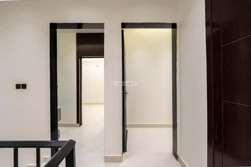 5 bedroom villa in Al Janadriyah 5