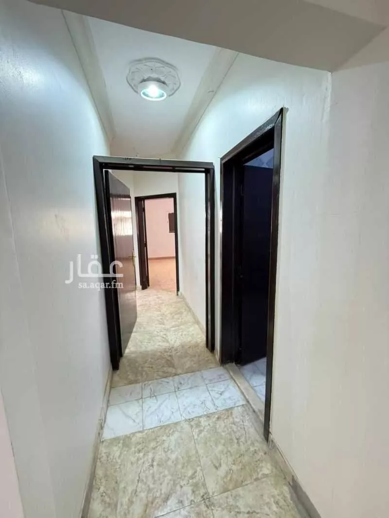 3 bedroom floor in Al Yarmouk 4