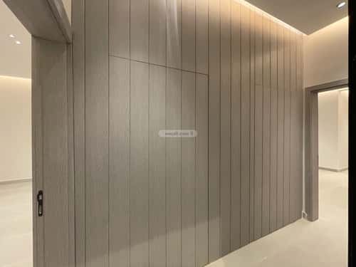 5 bedroom floor in Al Janadriyah 2