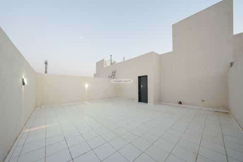 8 bedroom villa in Al Janadriyah 4
