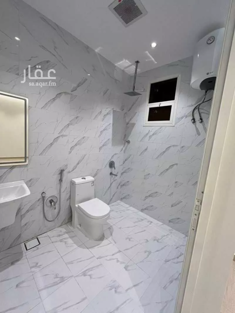 عمارة 600 م² في عرقة 19