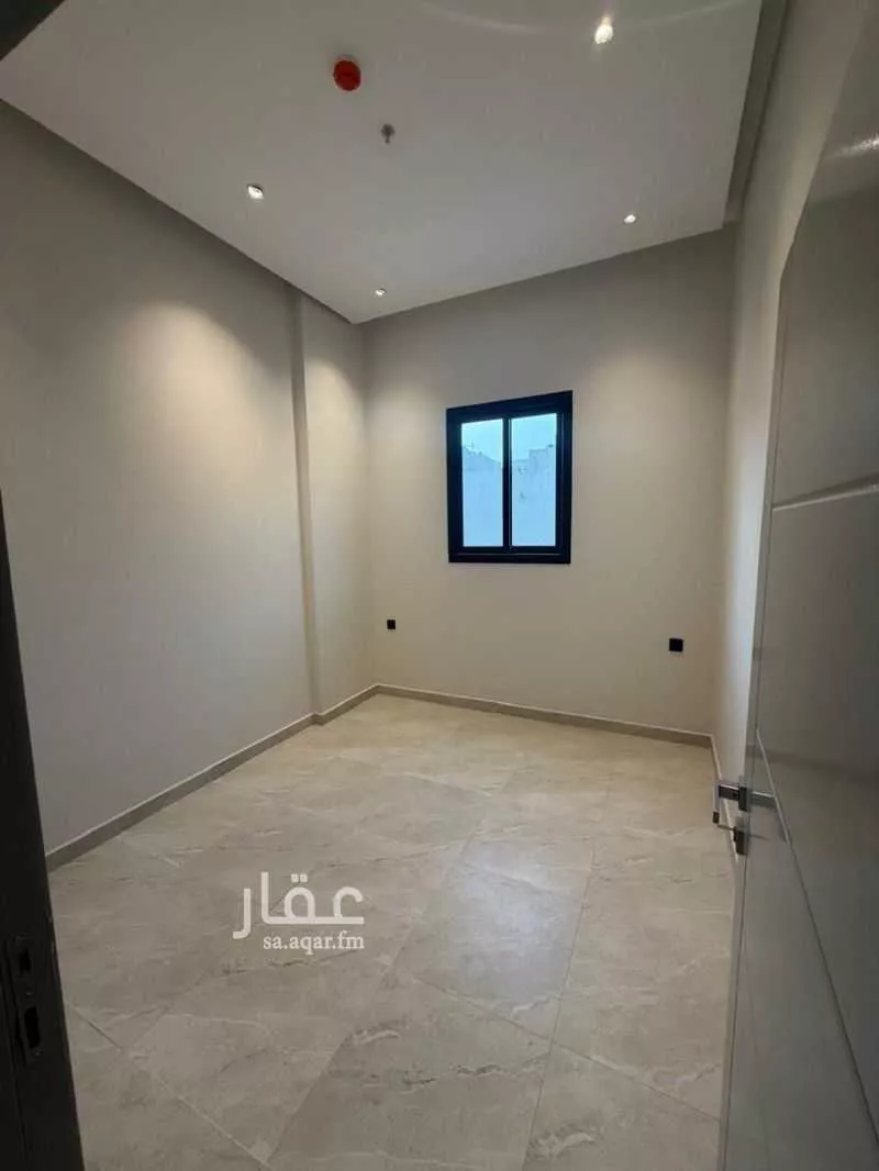 عمارة 1000 م² في القادسية 2