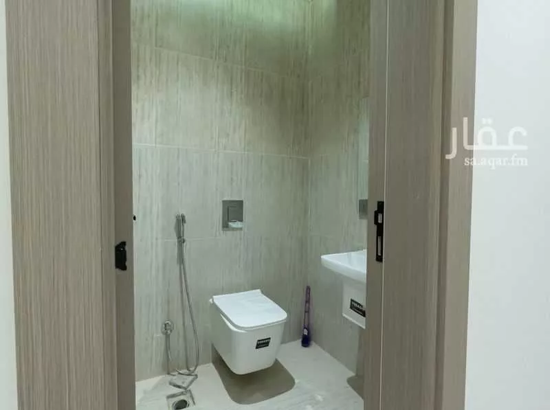 3 bedroom apartment in Al Aridh 9