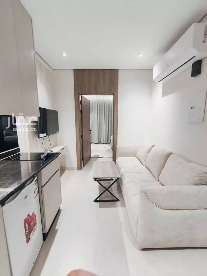 80 bedroom apartment in Al Olaya 13