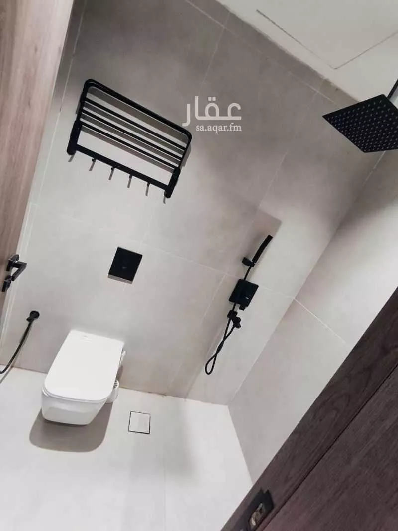 80 bedroom apartment in Al Olaya 24