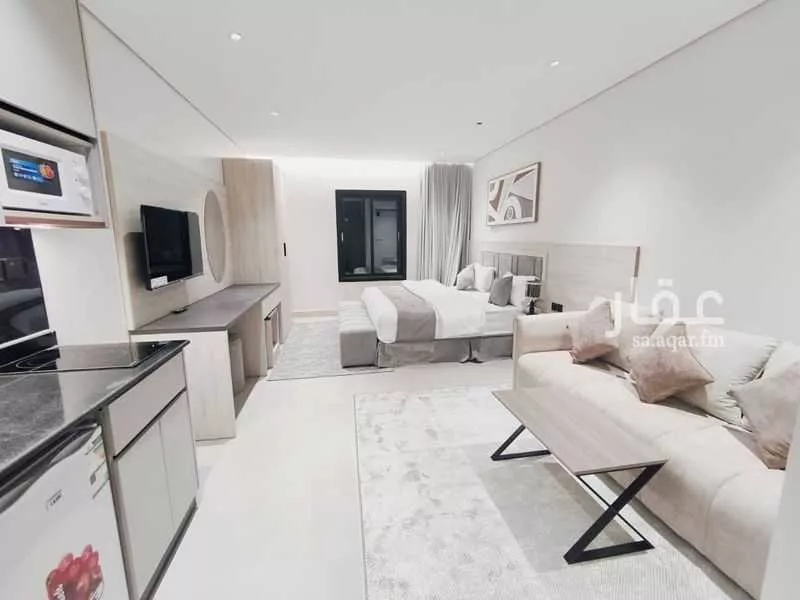 80 bedroom apartment in Al Olaya 7