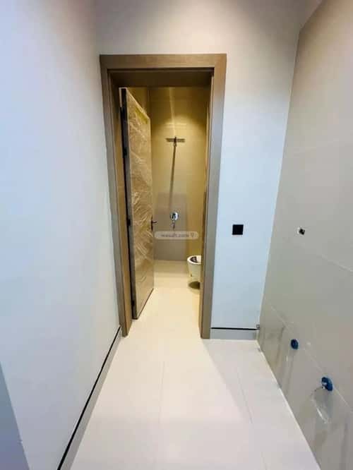 5 bedroom villa in Al Maizilah 6