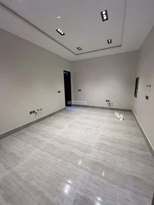 7 bedroom villa in Al Rimal 11