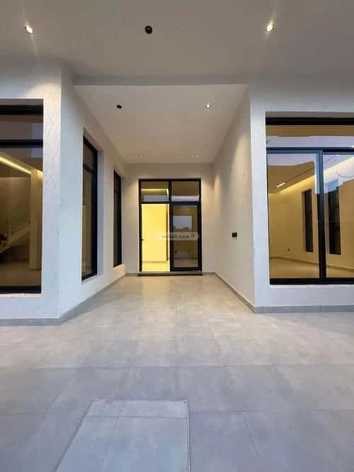 6 bedroom villa in Al Mahdiyyah 11
