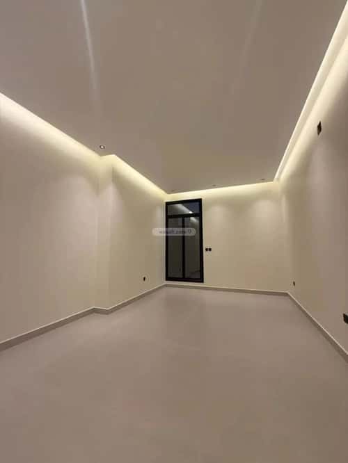 6 bedroom villa in Al Mahdiyyah 4