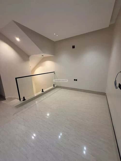 6 bedroom villa in Al Mahdiyyah 3
