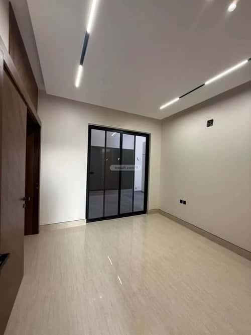 6 bedroom villa in Al Mahdiyyah 12