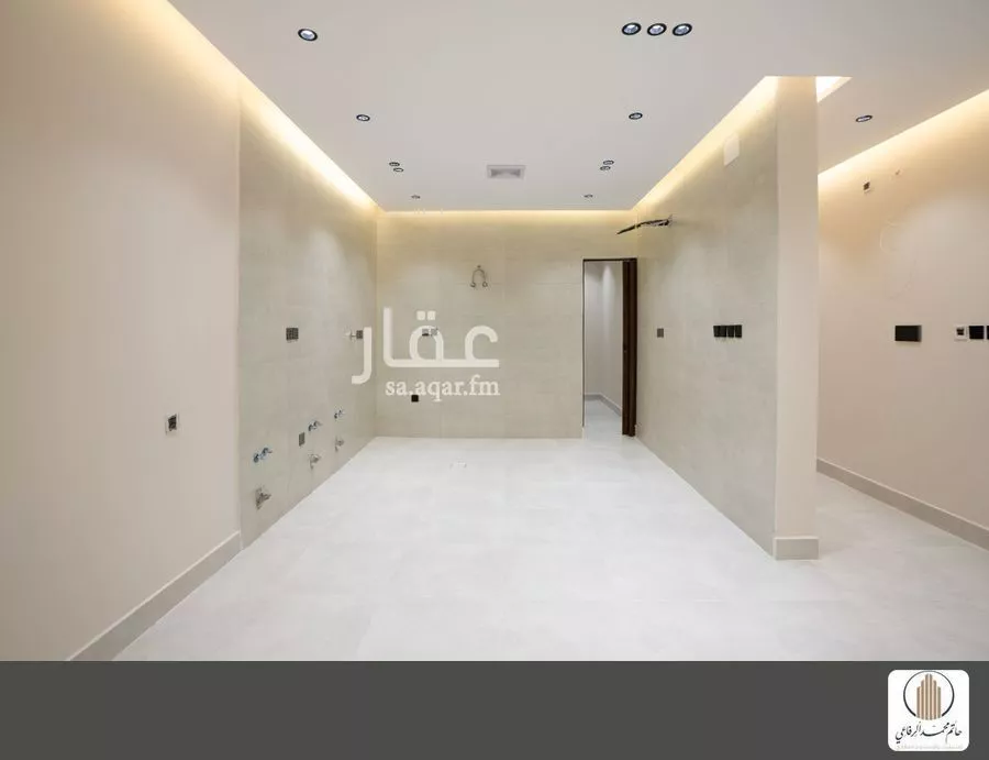 3 bedroom apartment in Al Bawadi, Jeddah 6