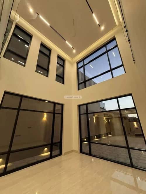 6 bedroom villa in Al Mahdiyyah 3