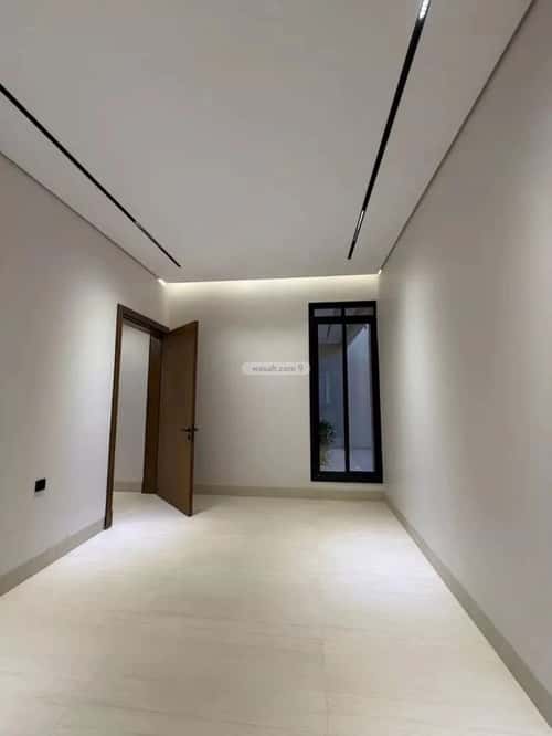 6 bedroom villa in Al Mahdiyyah 3