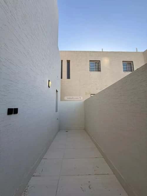 6 bedroom villa in Al Mahdiyyah 5