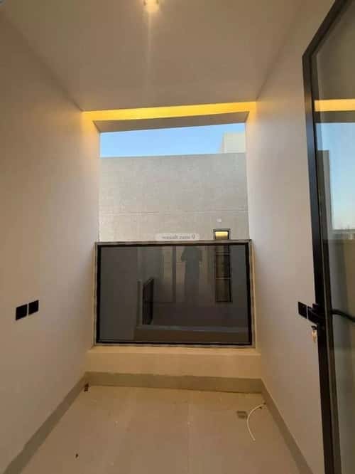 6 bedroom villa in Al Mahdiyyah 2