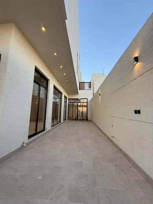 6 bedroom villa in Al Mahdiyyah 5