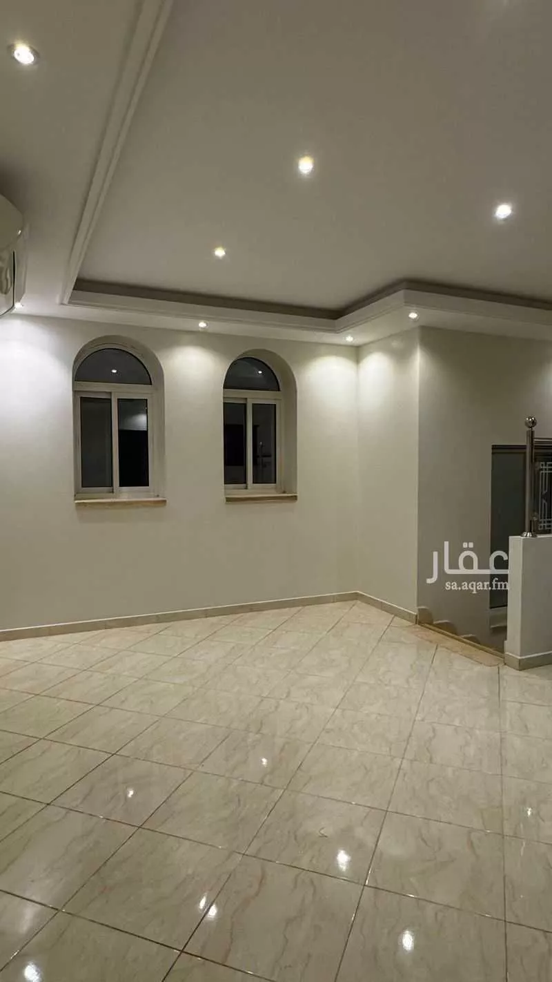 3 bedroom apartment in Al Mughrizat 3