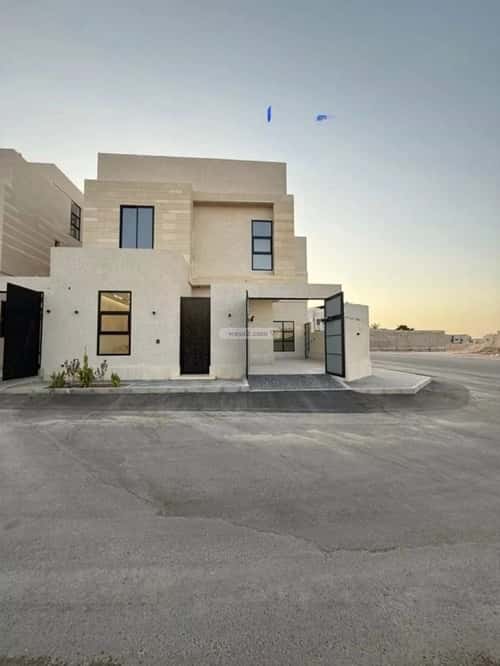 6 bedroom villa in Al Mahdiyyah 2