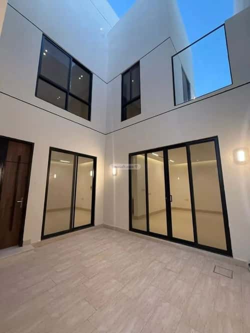 6 bedroom villa in Al Mahdiyyah 5