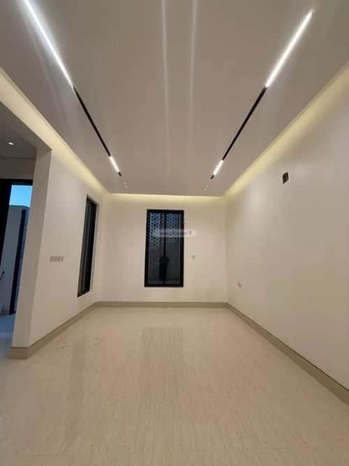 6 bedroom villa in Al Mahdiyyah 9