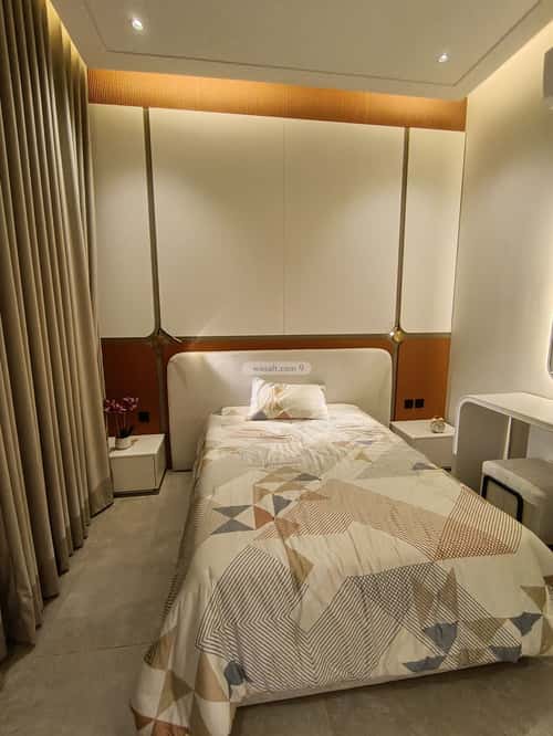 4 bedroom apartment in Al Yarmouk 18