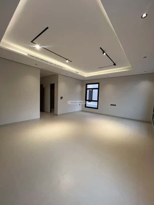 6 bedroom villa in Al Mahdiyyah 3