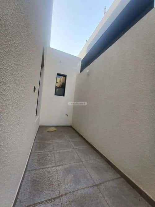3 bedroom floor in Al Hazm 4