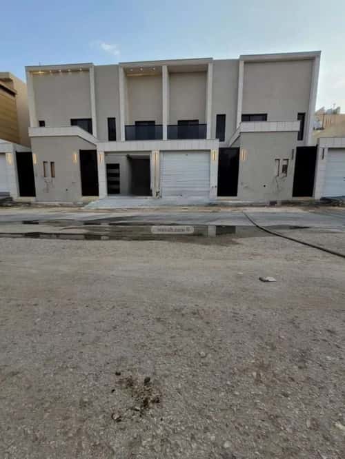 50 bedroom villa in Al Hazm 13