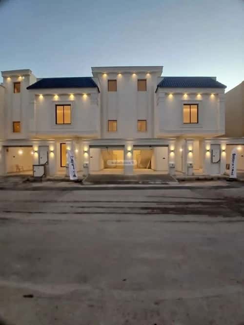 3 bedroom floor in Okaz 4