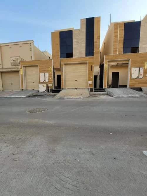 3 bedroom floor in Tuwaiq 10