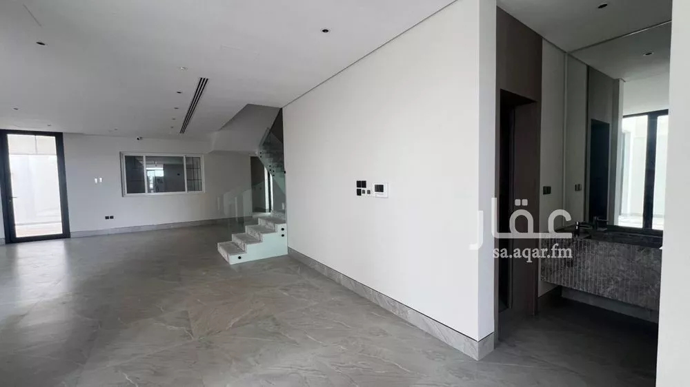 4 bedroom villa in Al Bahr, Eastern Province 13