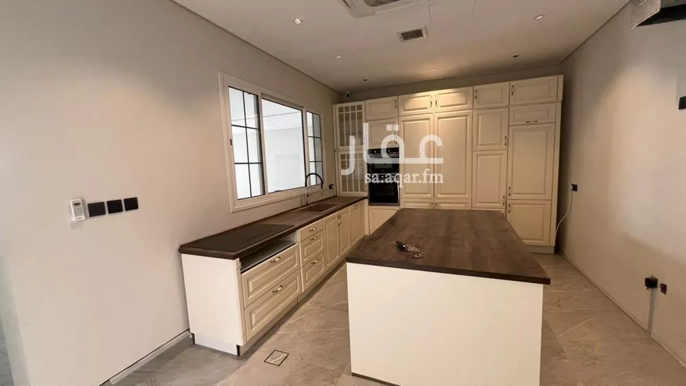 4 bedroom villa in Al Bahr, Eastern Province 14