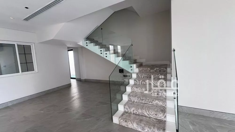 4 bedroom villa in Al Bahr, Eastern Province 6