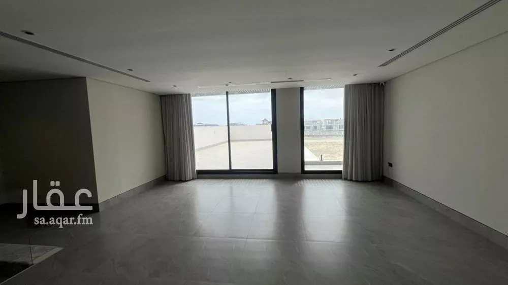 4 bedroom villa in Al Bahr, Eastern Province 10