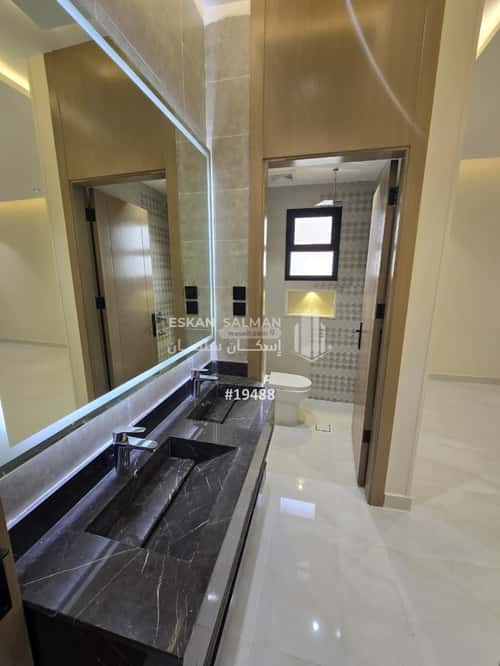 4 bedroom apartment in King Fahd 5