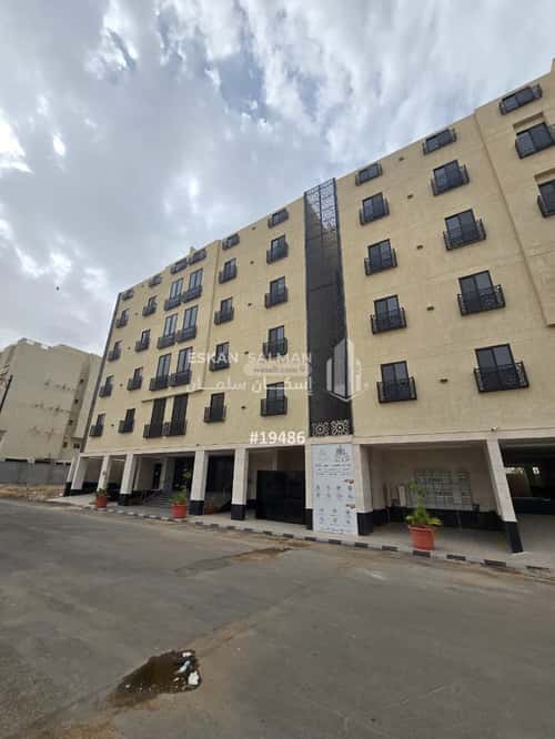 5 bedroom apartment in King Fahd 3