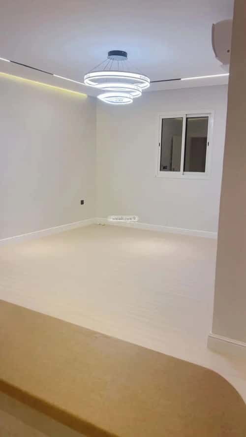4 bedroom apartment in Al Yasmin 10