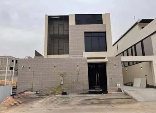 5 bedroom villa in Al Aridh 11