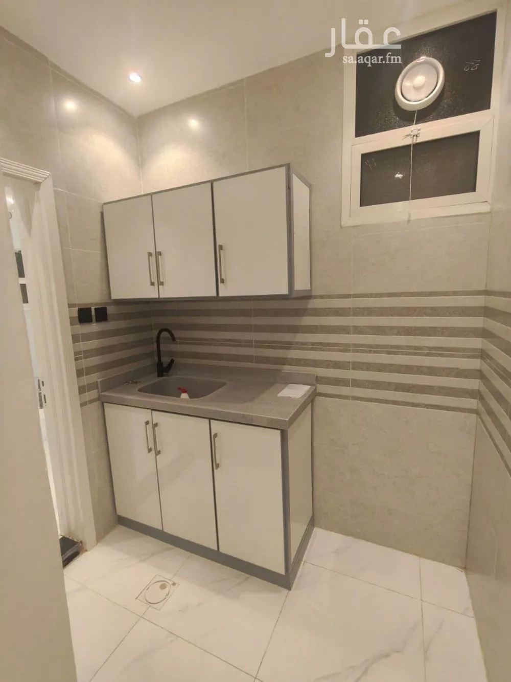 1 bedroom apartment in Al Aqiq 3