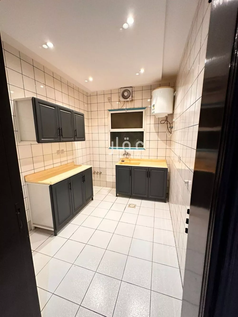 2 bedroom apartment in Al Hamra 7