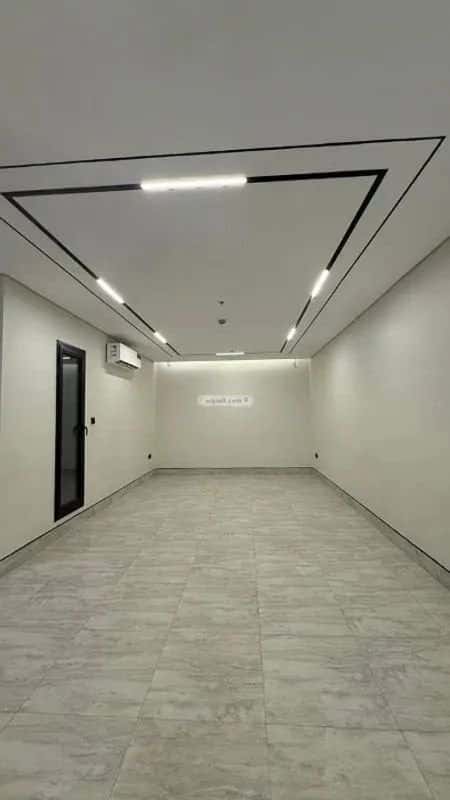 3 bedroom apartment in Al Qairawan 4