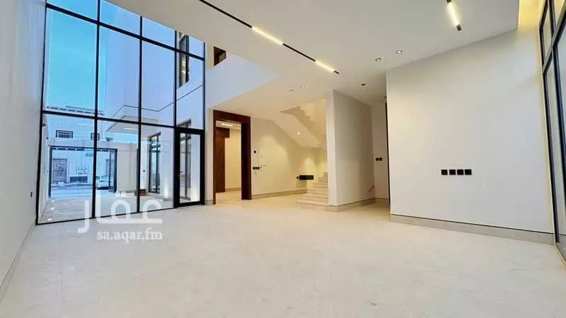 5 bedroom villa in Al Mahdiyyah 12