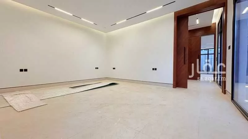 5 bedroom villa in Al Mahdiyyah 14