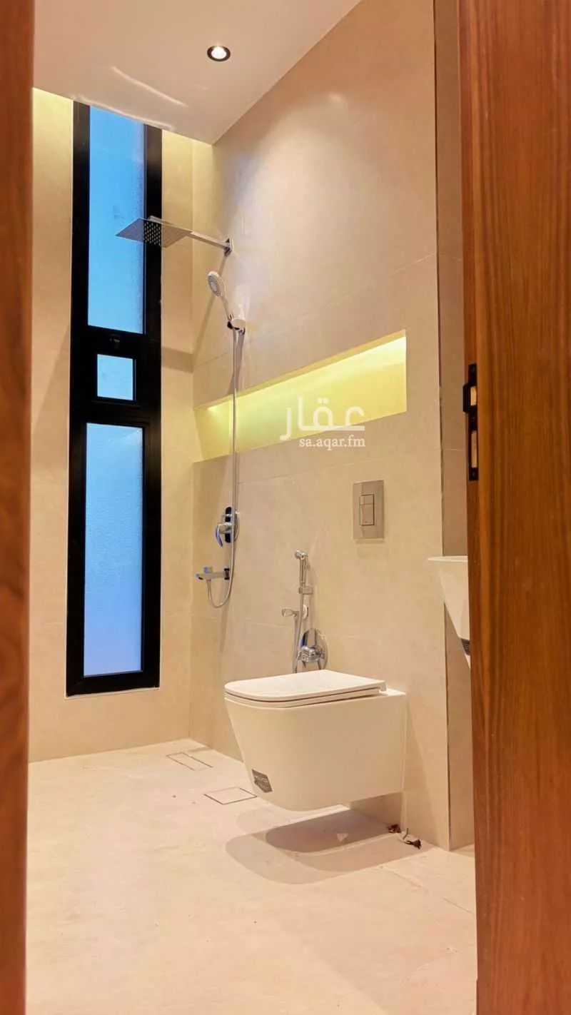 5 bedroom villa in Al Mahdiyyah 10