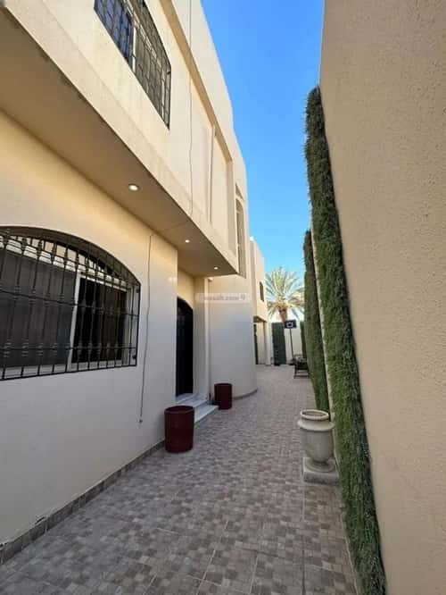 8 bedroom villa in Hittin 9