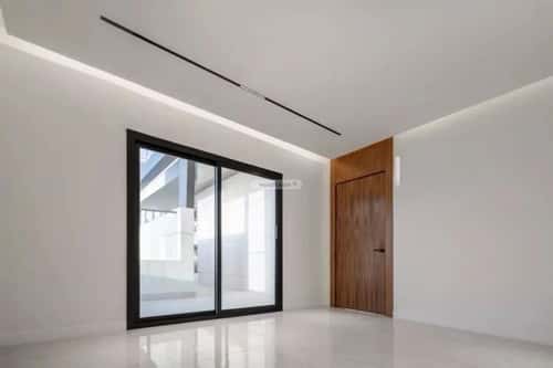 فيلا 8 غرف في العقيق 1