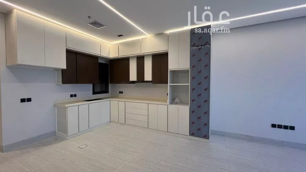 شقة 3 غرف في البحر 7