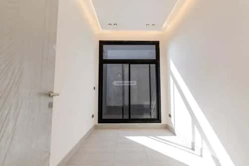 4 bedroom apartment in Al Rimal 8